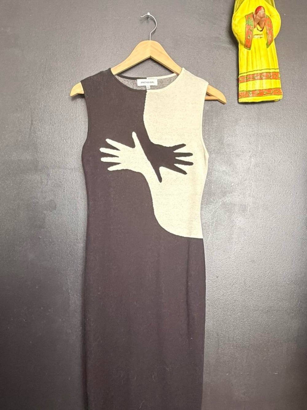 Another Girl Handsy Sleeveless Black and Cream Hand-Graphic Midi Dress